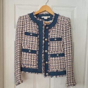 Super Chic Veronica Beard Esten Blue and Cream Tweed Blazer